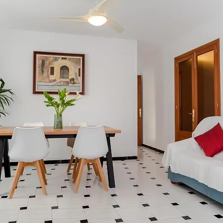 Antonio By Feseal * Port de Pollença